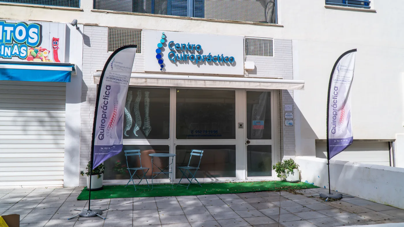 Fachada del Centro Quiropráctico Puig en Estepona